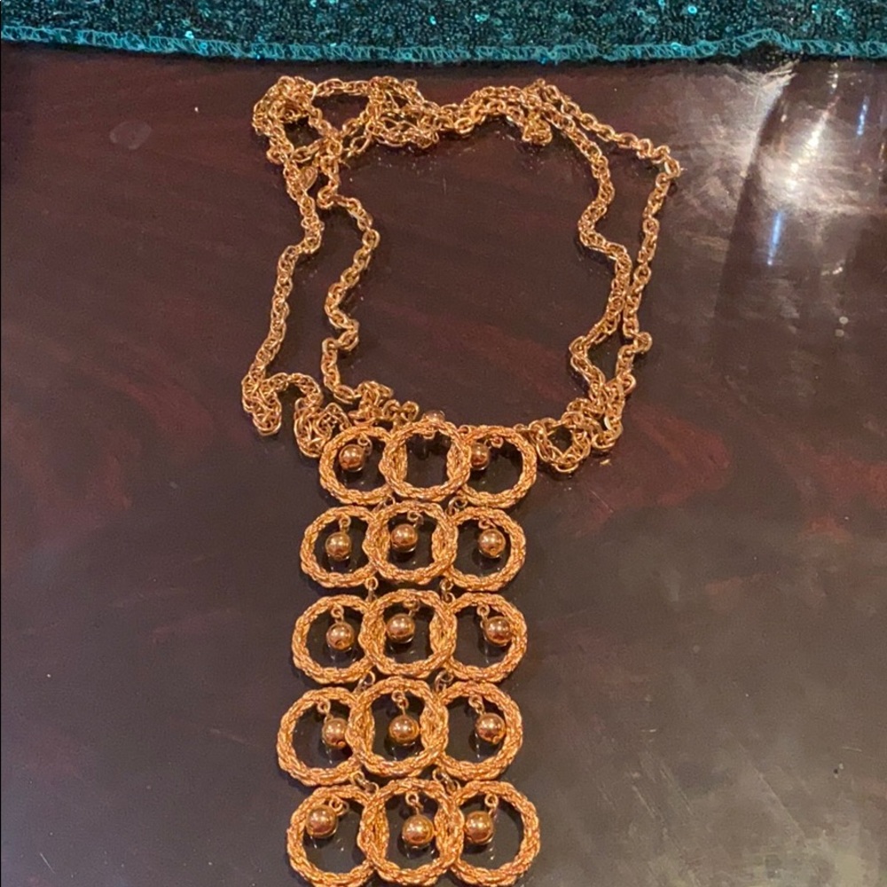 Statement necklace